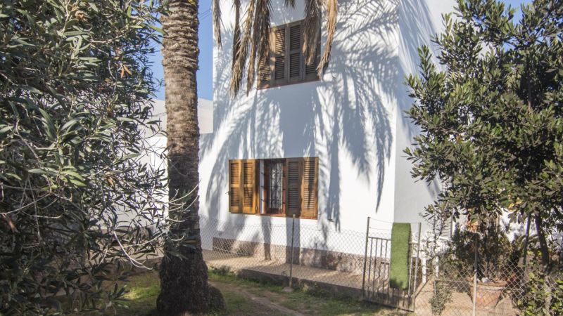 Urban plot with two houses located in Montecristo - Ibiza