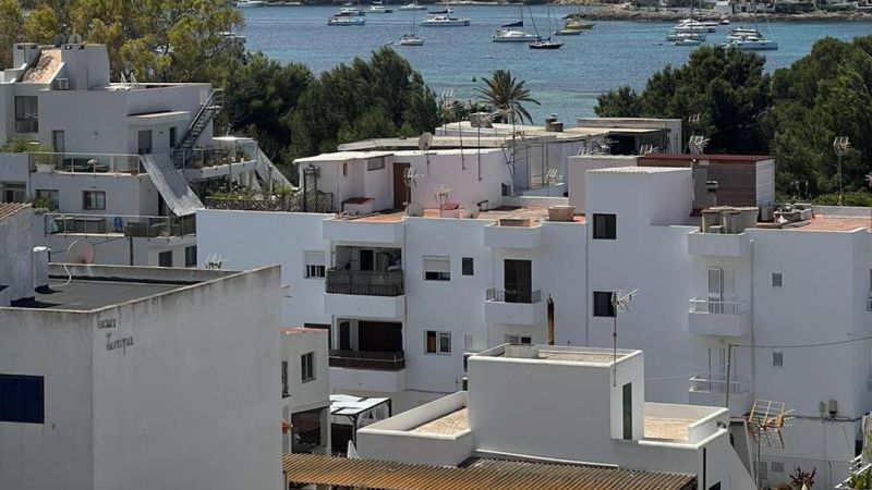 Penthouse with sea view in Talamanca - Ibiza